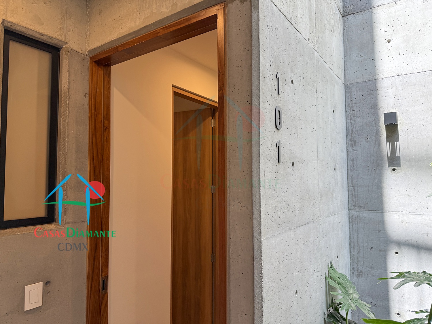 Las Aguilas Ursus AJA - Acceso 4 Las Aguilas Ursus AJA - Acceso 4